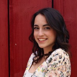 Meet your Posher, Julianna